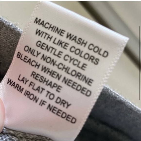 Stitchfix Sweater duster cardigan. Lety Me. Soft & stylish. Polyester/Rayon cozy - Picture 5 of 5